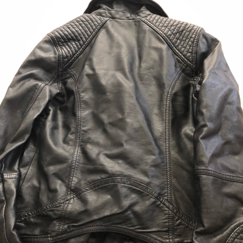 Jacket - Picture 3 of 3
